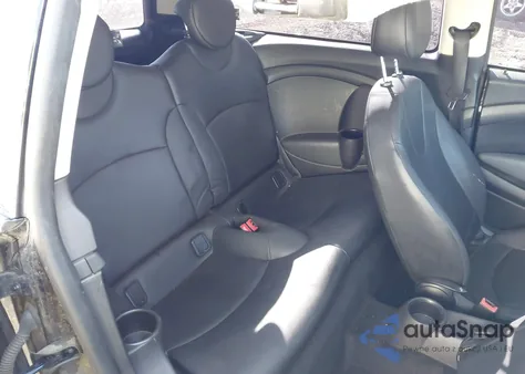 2012 Mini Cooper Clubman from USA, damaged, VIN WMWZF3C5XCT189559